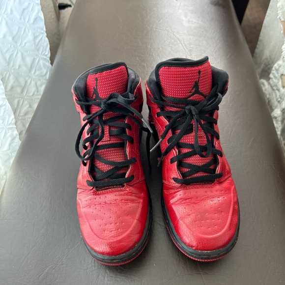 Retro jordan size 6y womens size 7.5 - Picture 2 of 4